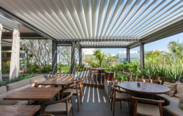 Pergola Roofing Ideas for Terraces and Cafés